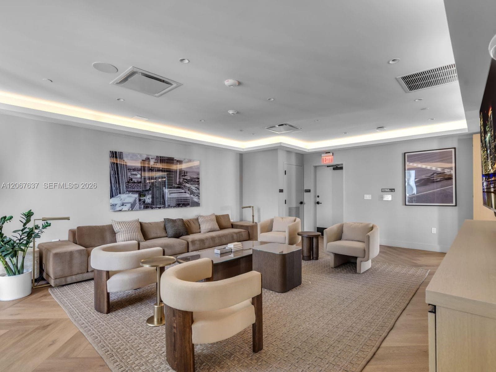 121 Ne 5th St · #1607 in Miami - Photo 34