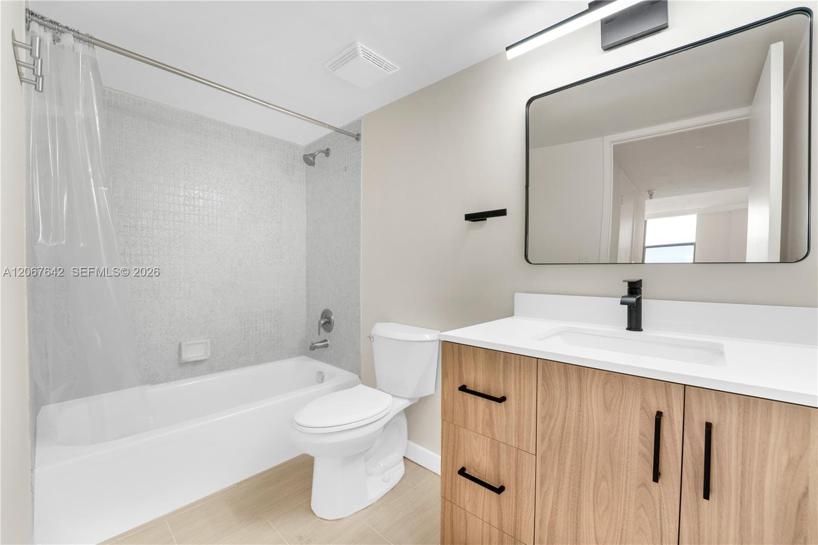 WINSTON TOWERS 700 CONDO · #1519 in Sunny Isles Beach - Photo 27