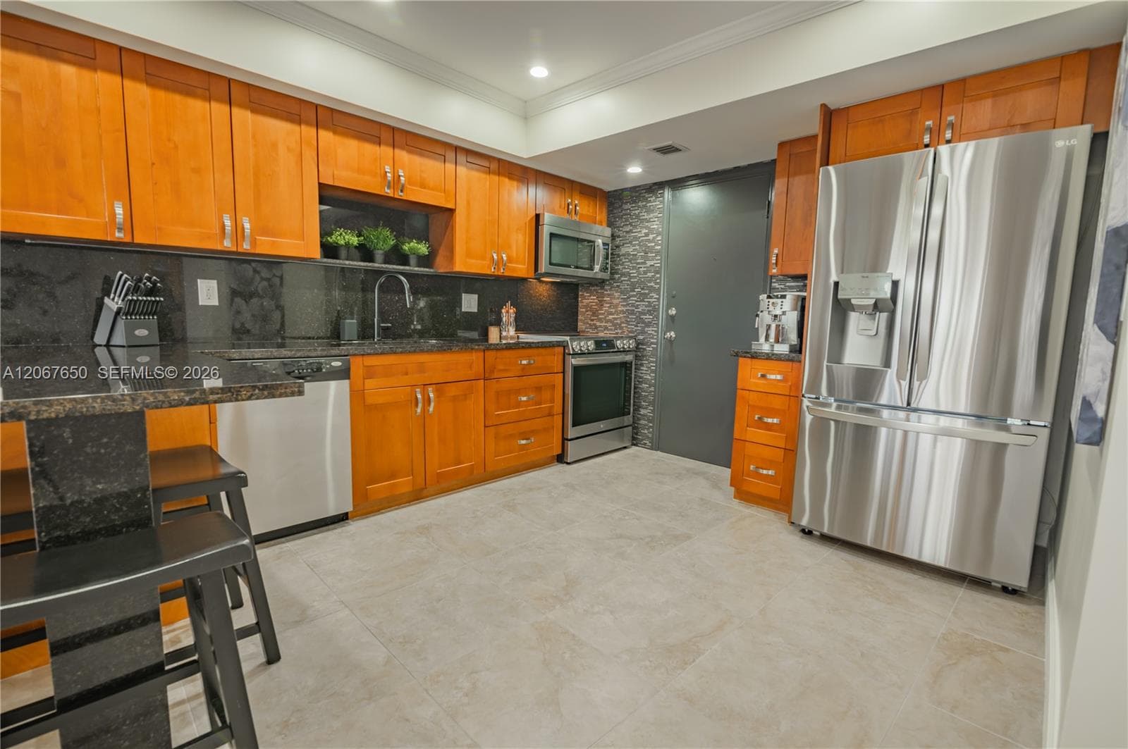 FAIRWAYS RIVIERA · #519 in Hallandale Beach - Photo 11
