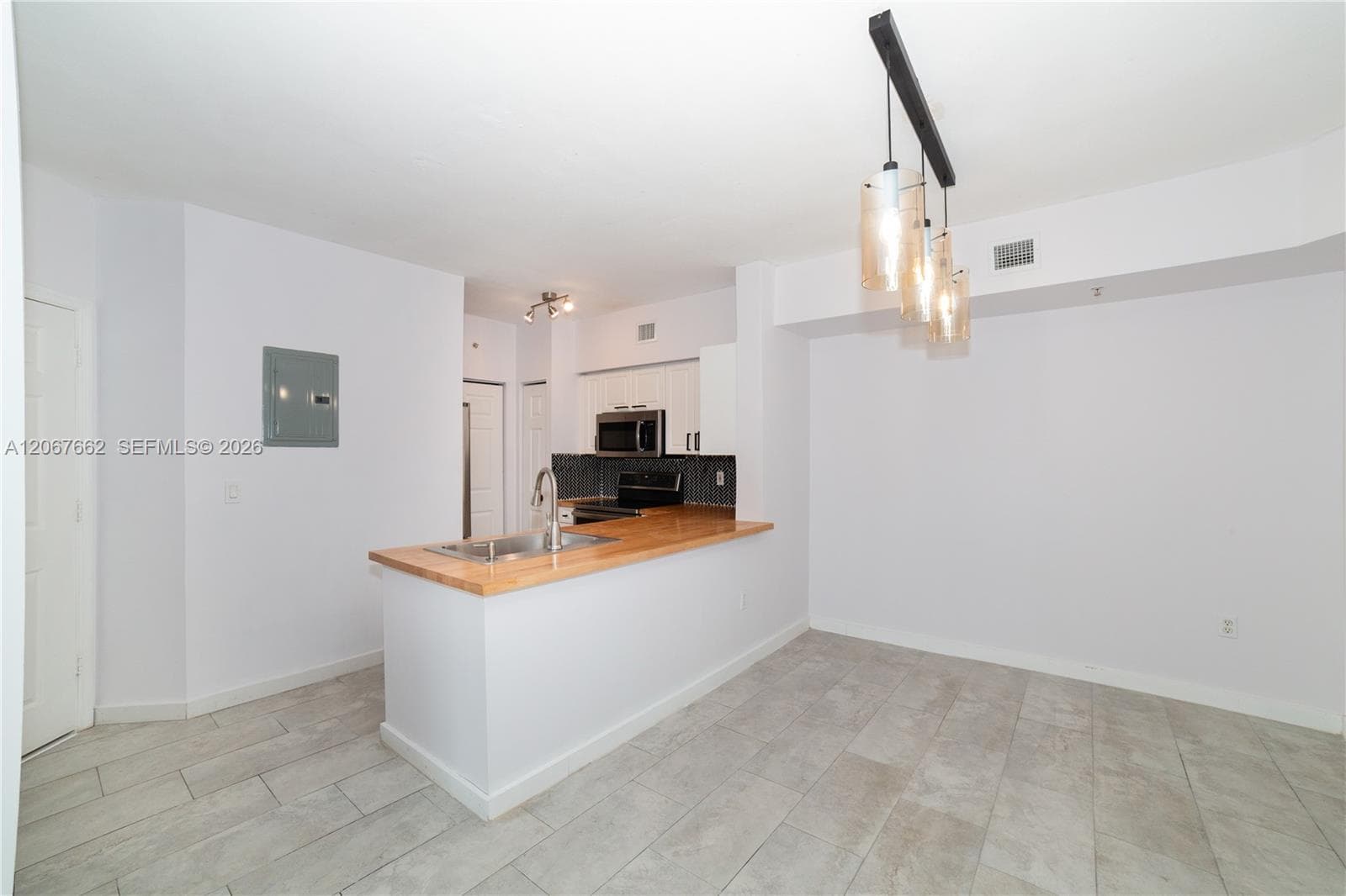 Porto Bellagio · #3410 in Sunny Isles Beach - Photo 5
