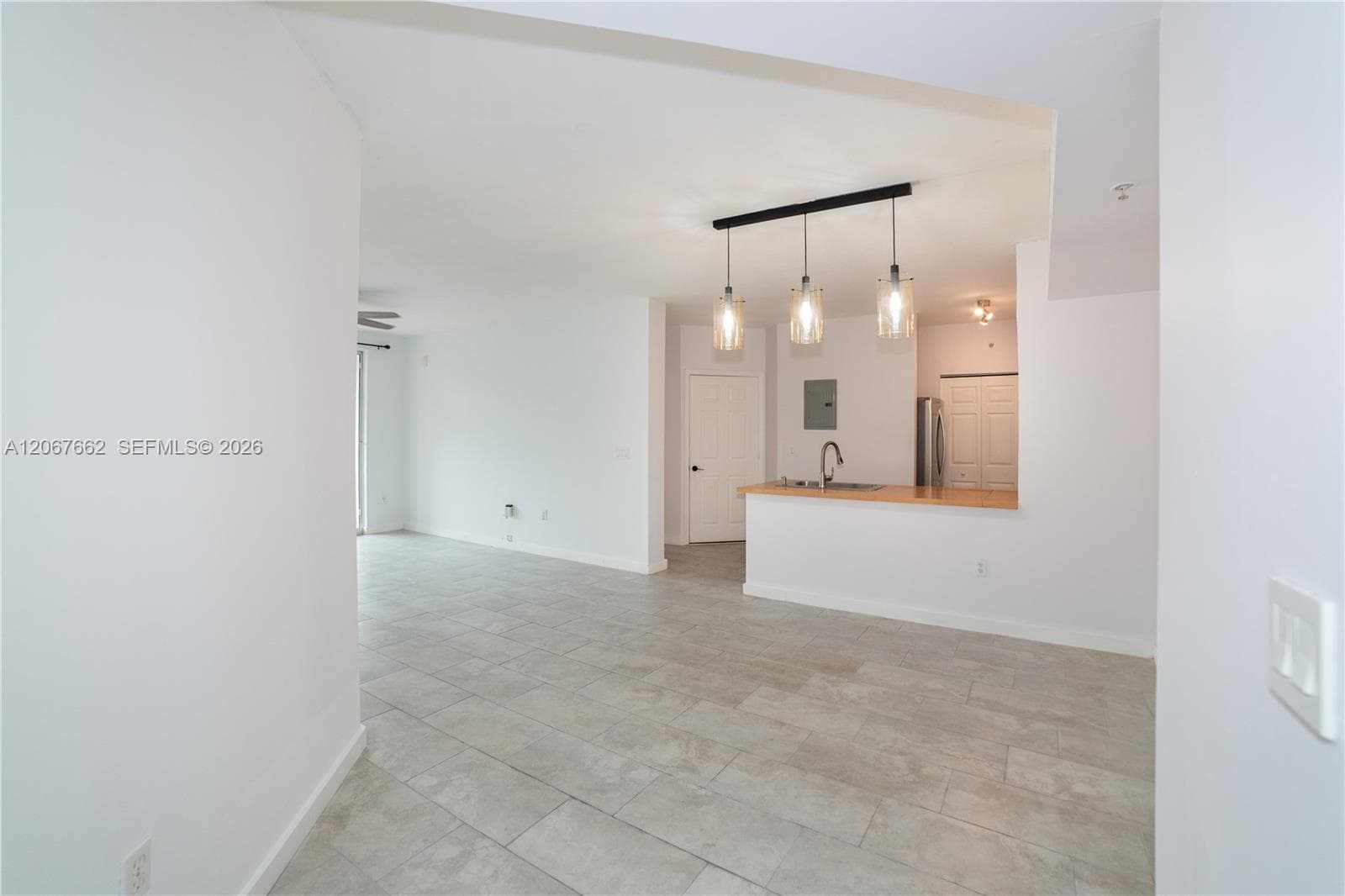 Porto Bellagio · #3410 in Sunny Isles Beach - Photo 9