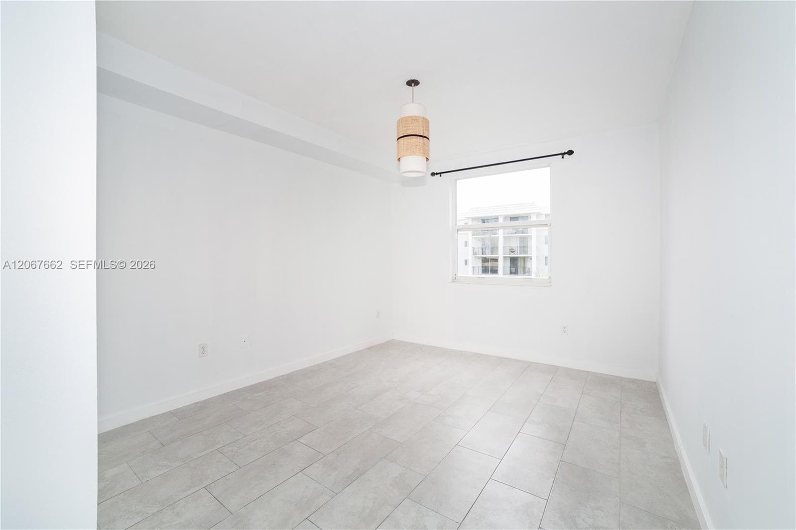 Porto Bellagio · #3410 in Sunny Isles Beach - Photo 24