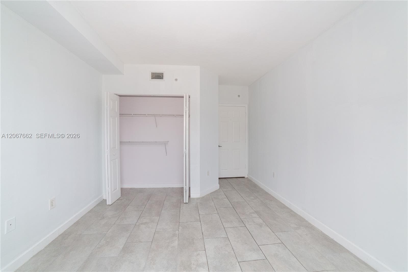 Porto Bellagio · #3410 in Sunny Isles Beach - Photo 33