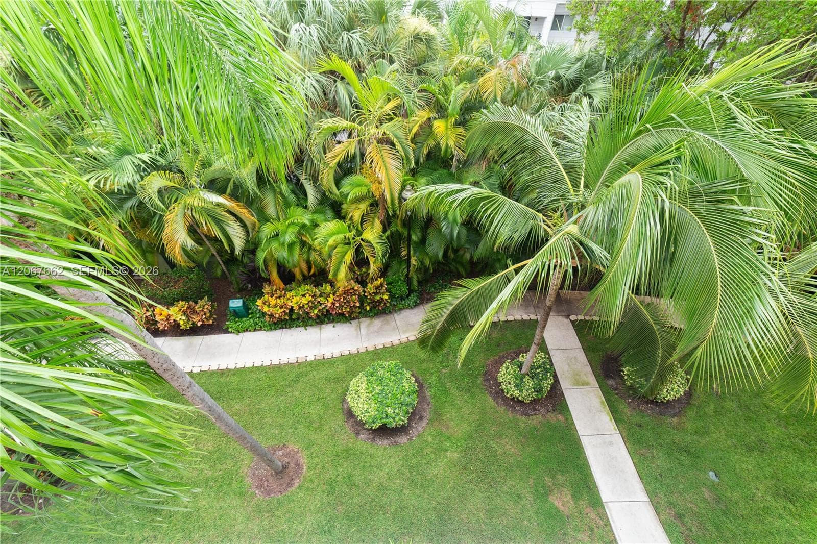 Porto Bellagio · #3410 in Sunny Isles Beach - Photo 44