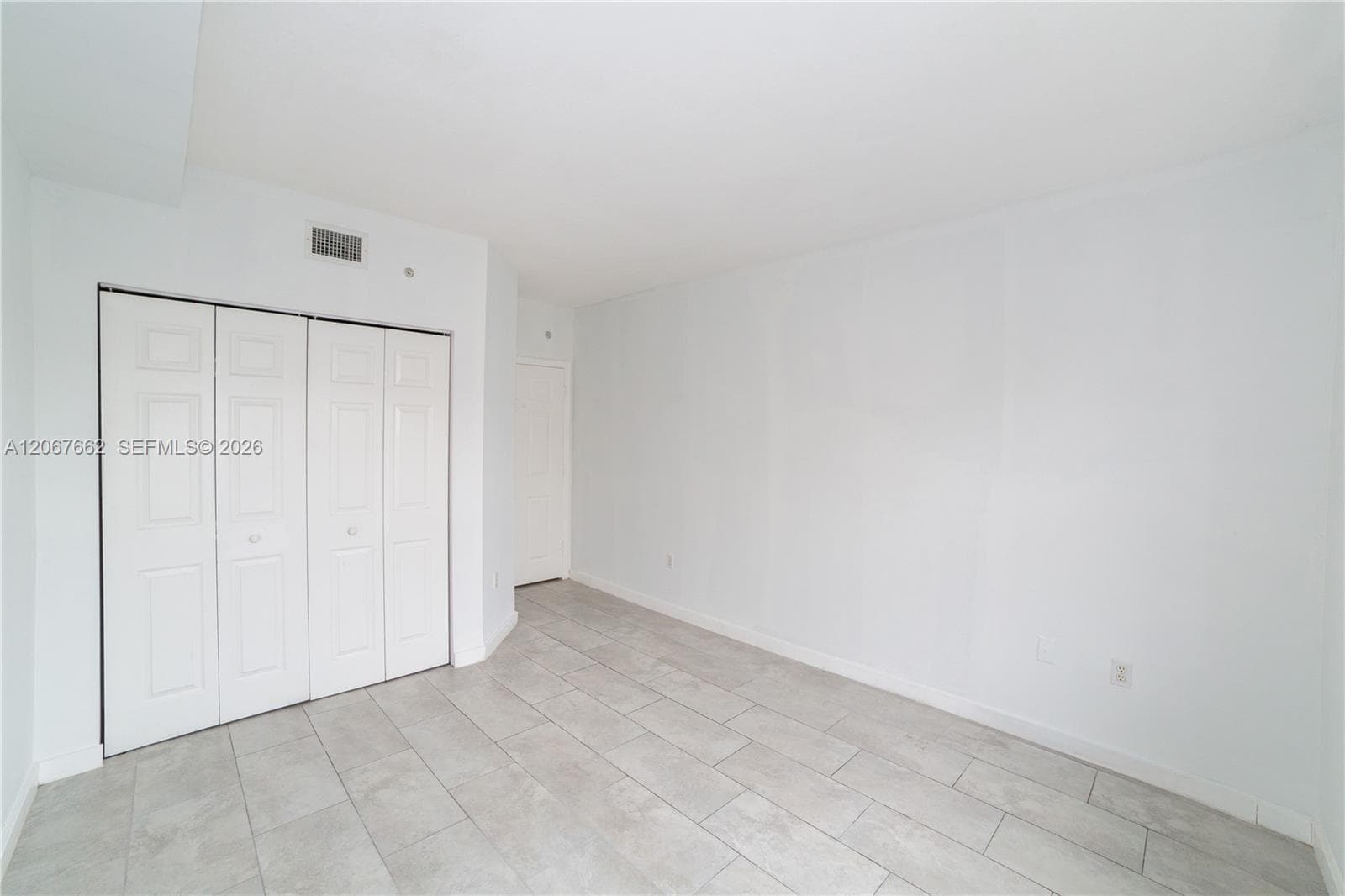 Porto Bellagio · #3410 in Sunny Isles Beach - Photo 31