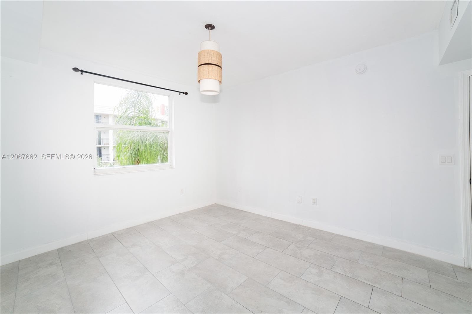 Porto Bellagio · #3410 in Sunny Isles Beach - Photo 25