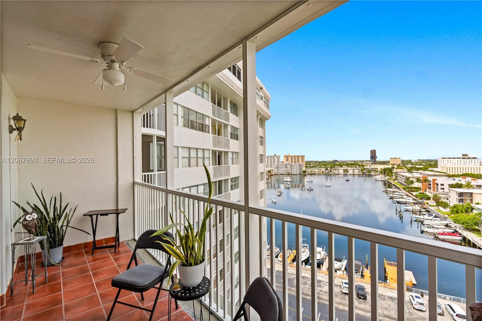 LAKE POINT TOWER · #1109 in Hallandale Beach - Photo 17