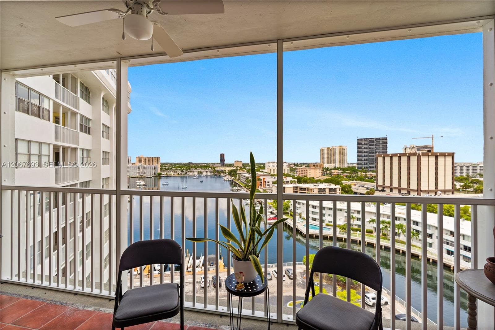 LAKE POINT TOWER · #1109 in Hallandale Beach - Photo 16