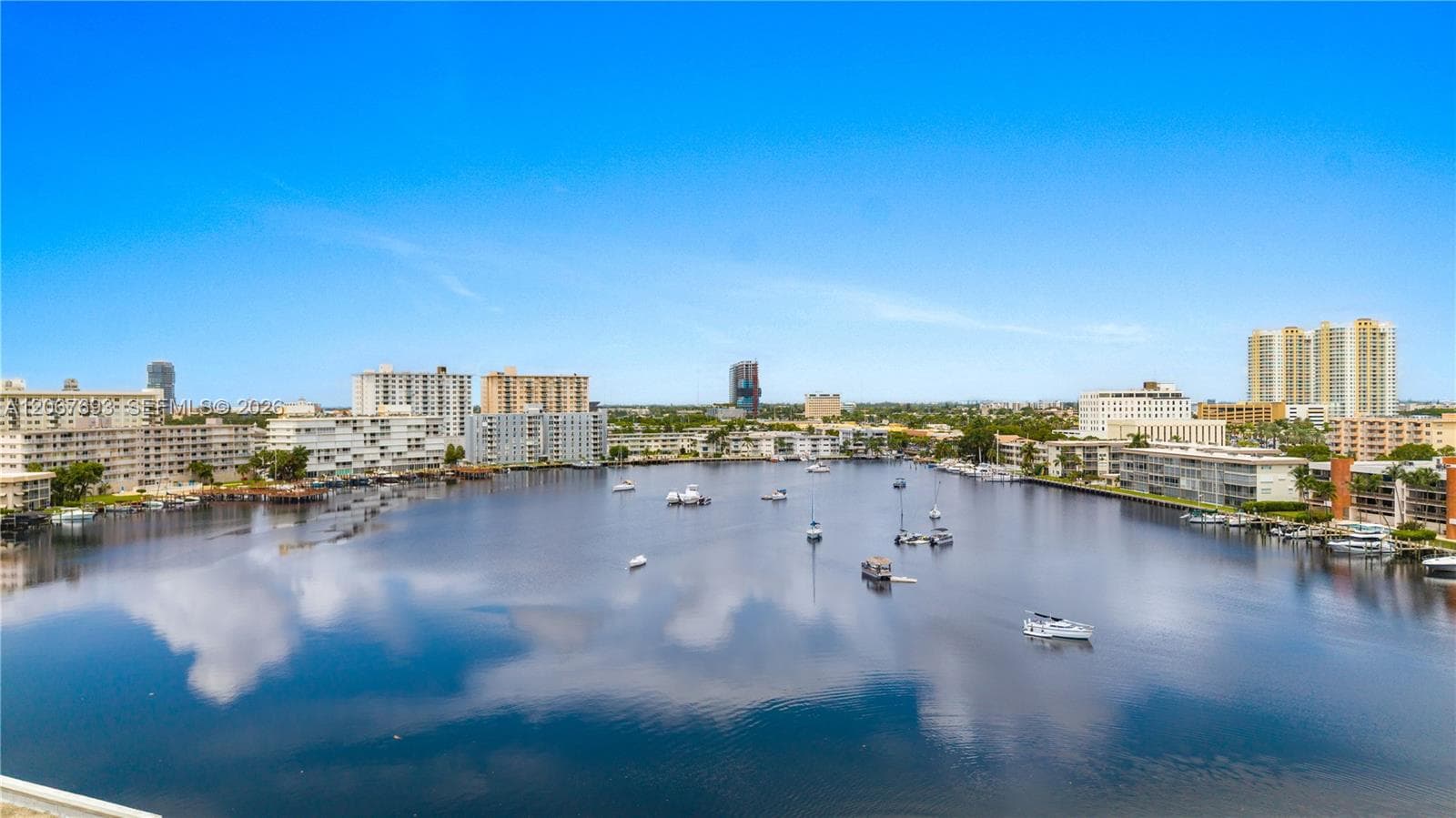 LAKE POINT TOWER · #1109 in Hallandale Beach - Photo 26