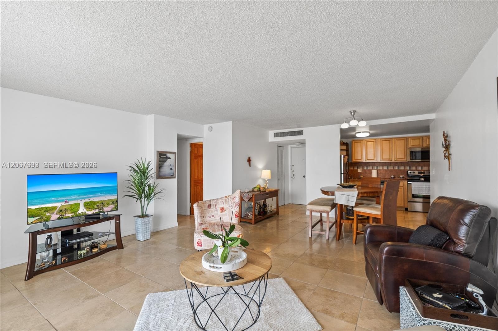 LAKE POINT TOWER · #1109 in Hallandale Beach - Photo 5