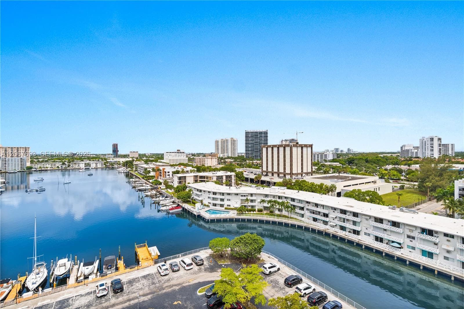 LAKE POINT TOWER · #1109 in Hallandale Beach - Photo 18