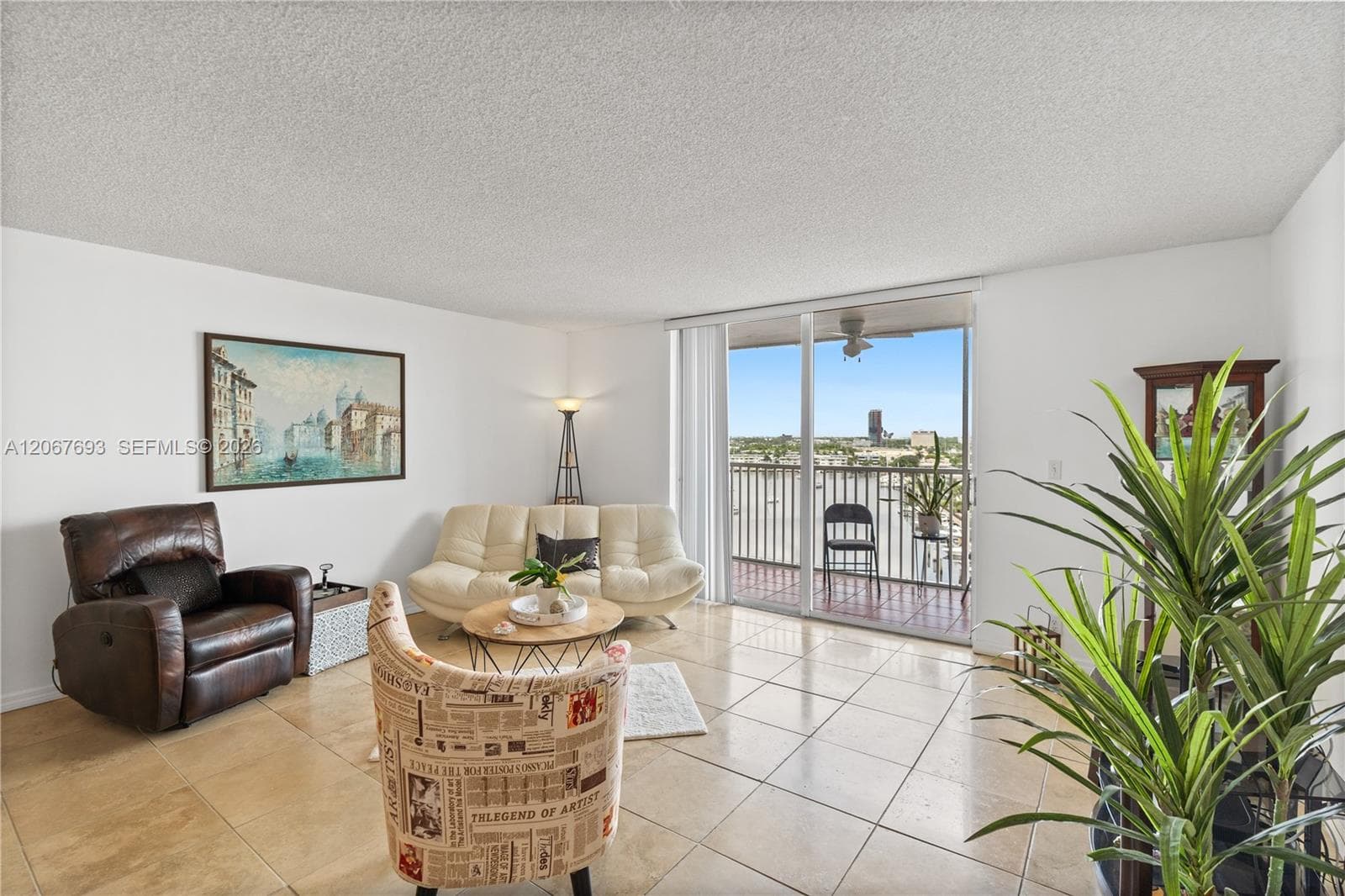 LAKE POINT TOWER · #1109 in Hallandale Beach - Photo 11