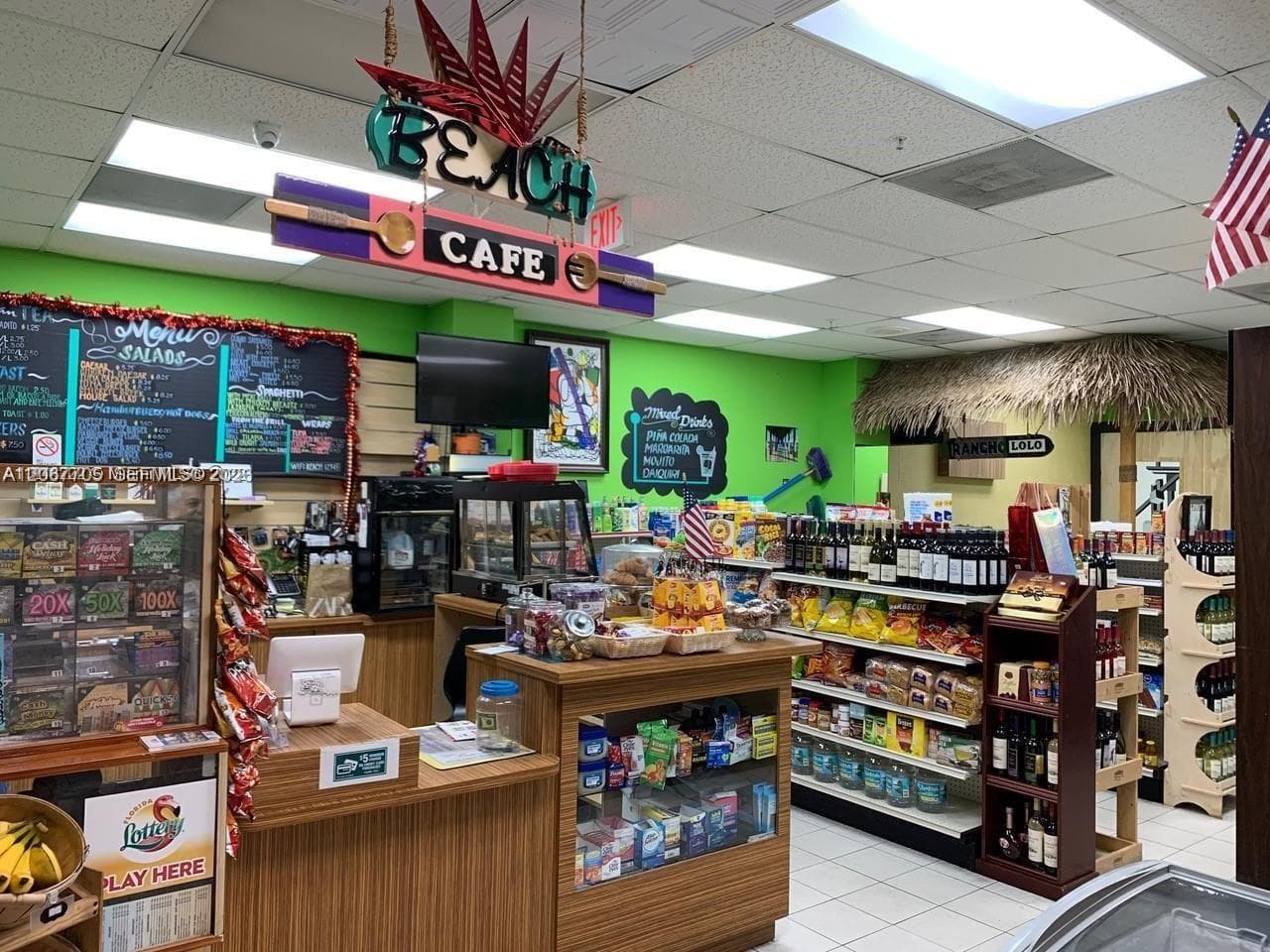 Convenience & Cafe