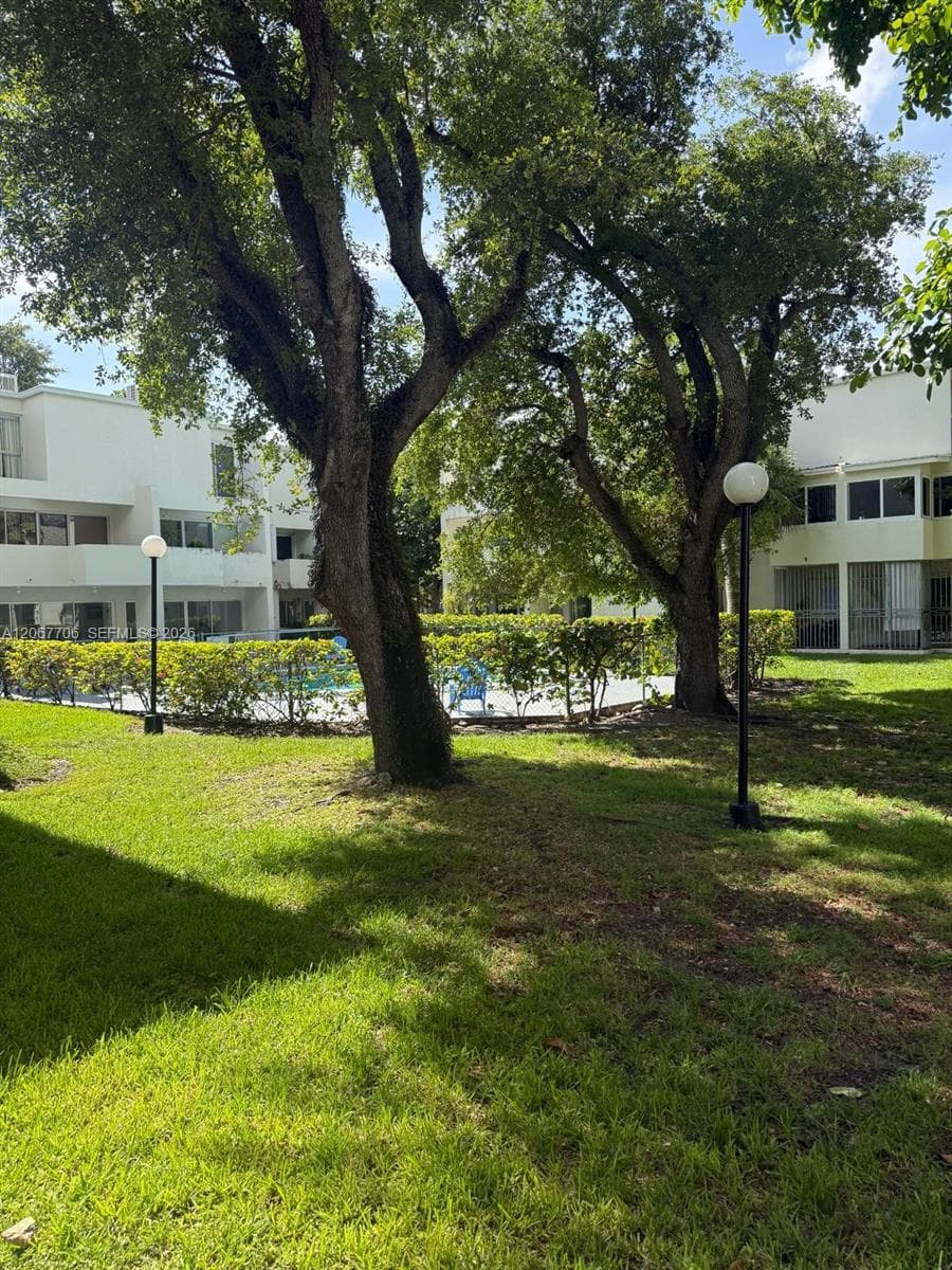 LA ARBOLEDA CONDO · #36 in Miami - Photo 6