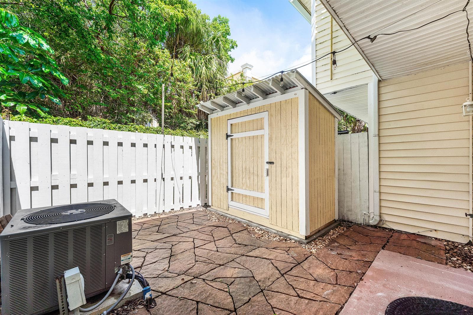 027-2503Northeast15thStreet-PompanoBeach