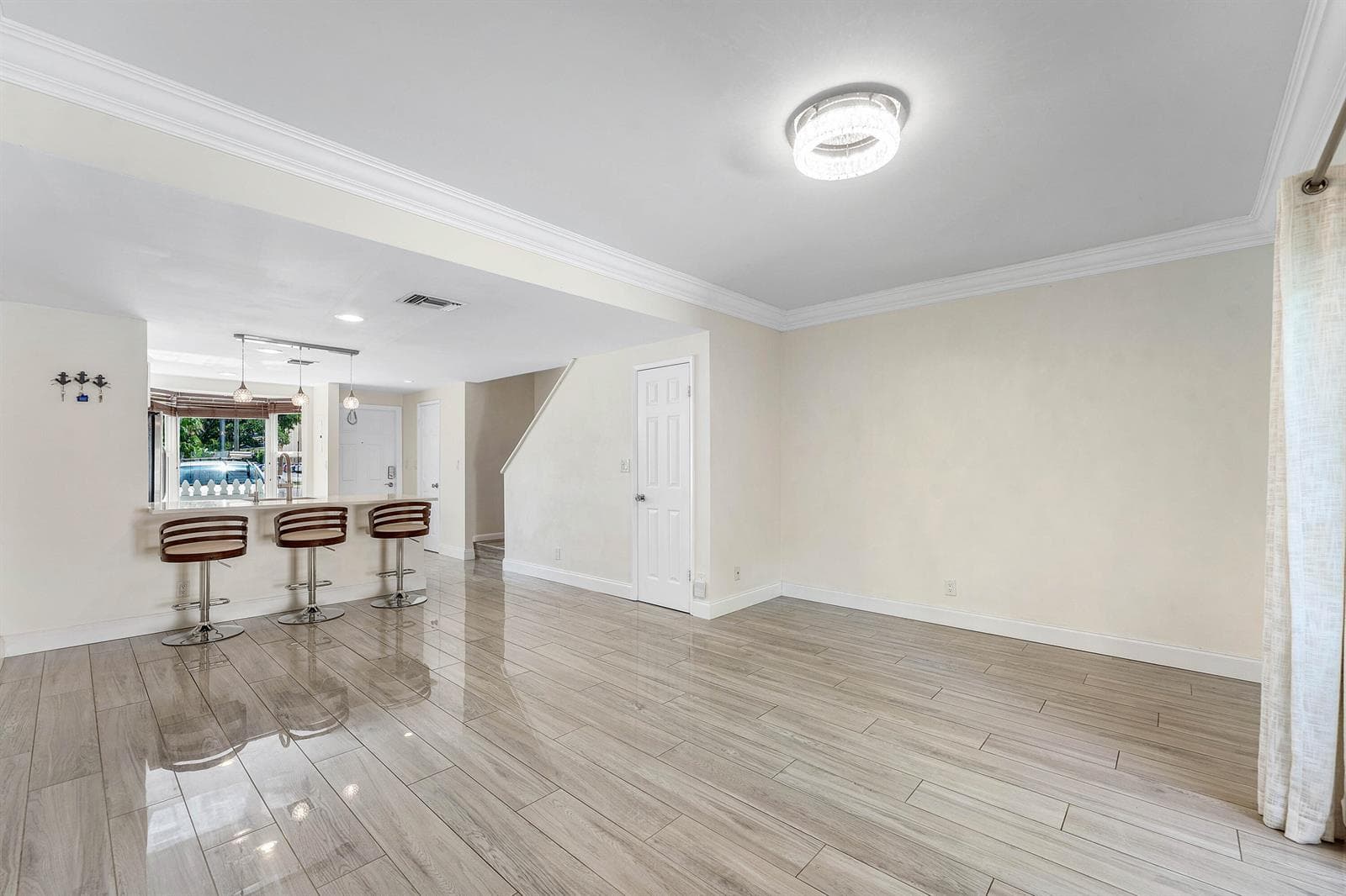 013-2503Northeast15thStreet-PompanoBeach