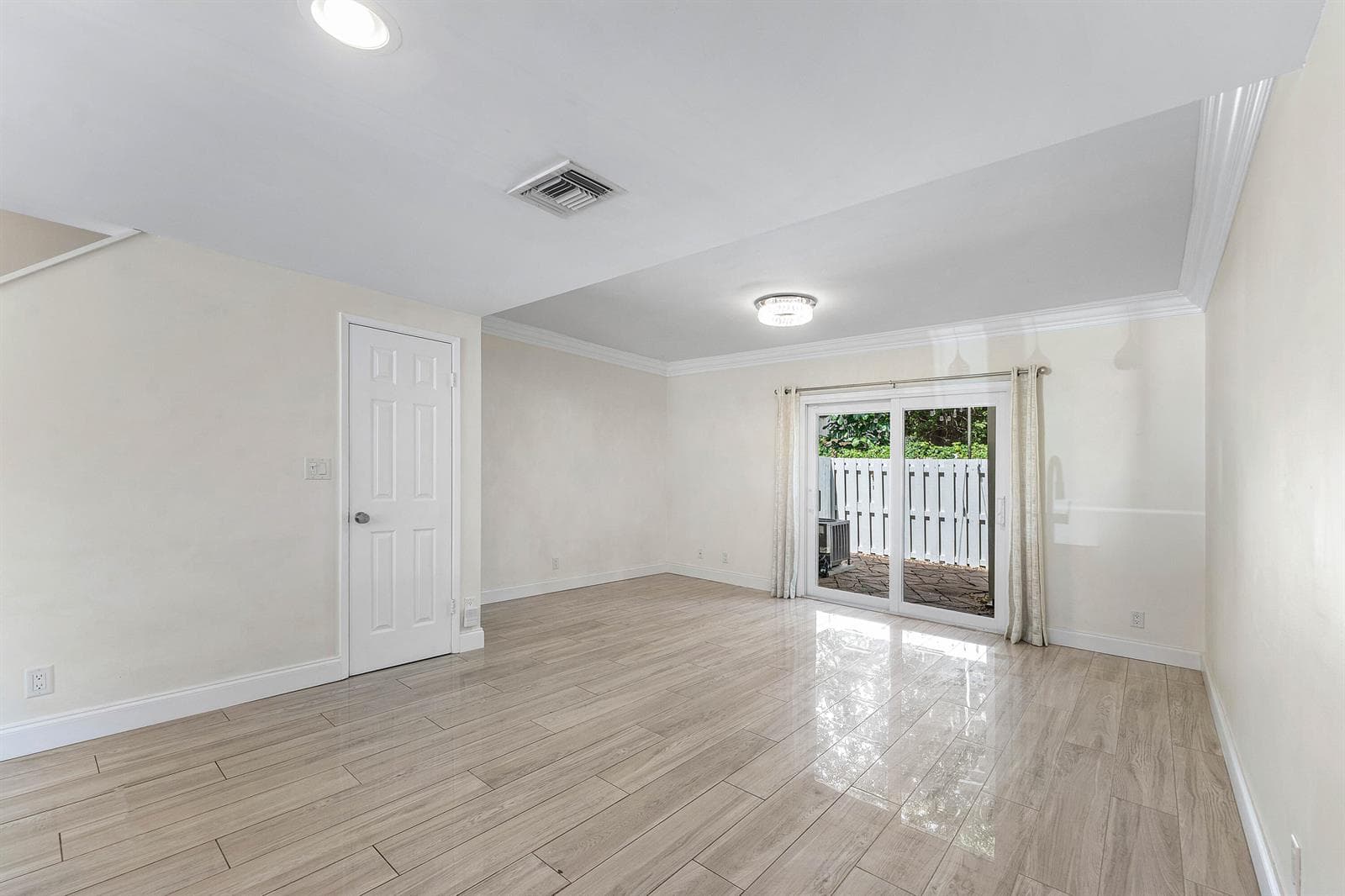 012-2503Northeast15thStreet-PompanoBeach