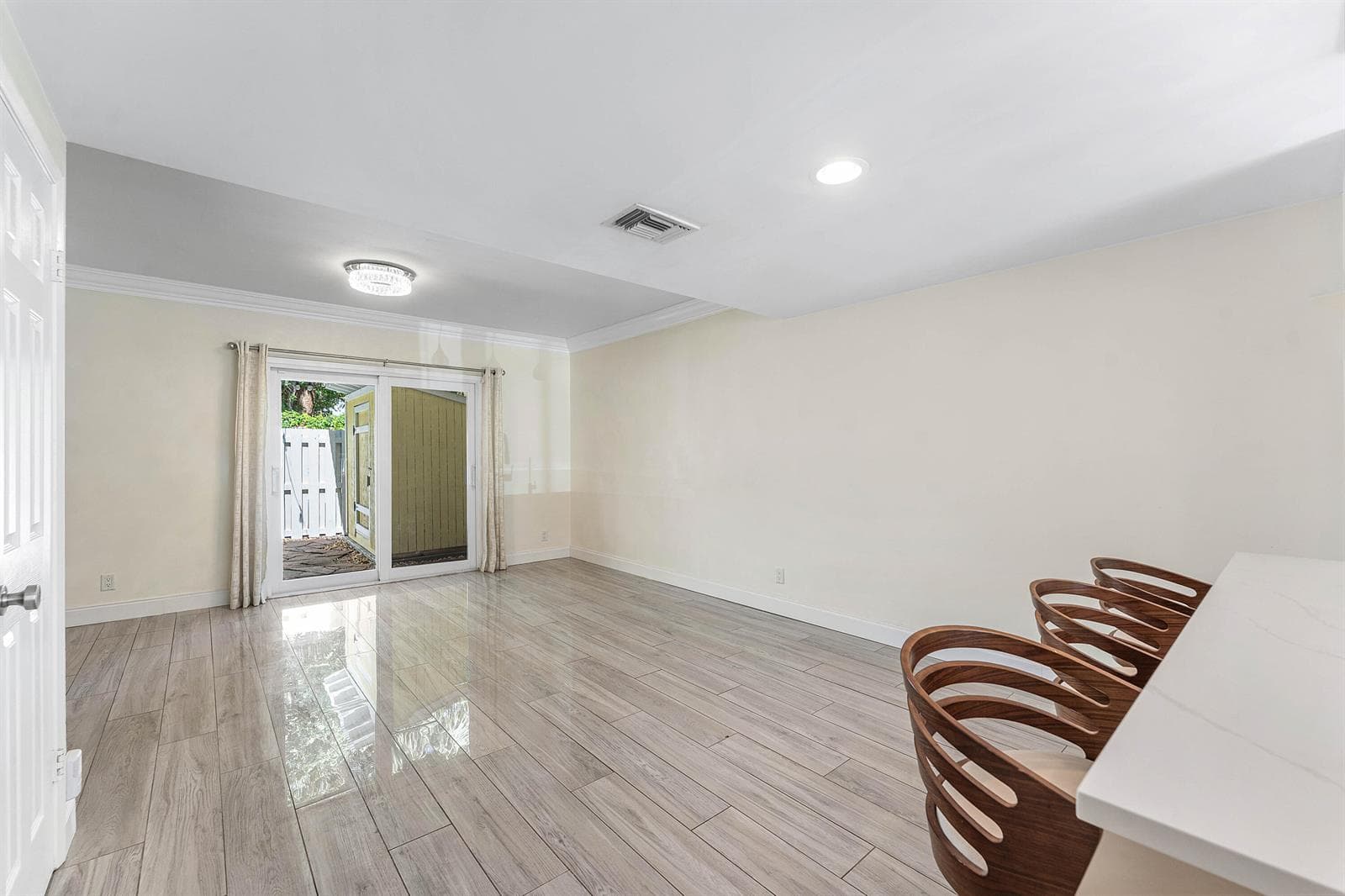 011-2503Northeast15thStreet-PompanoBeach