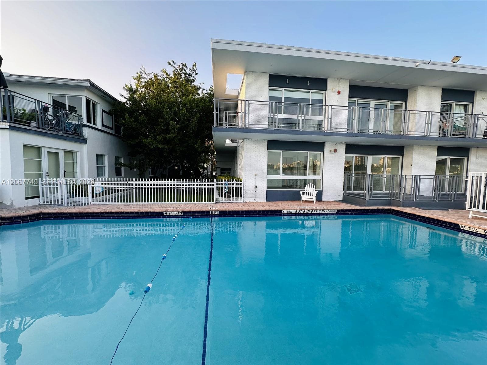 OCEANSIDE SEC ISLE OF NOR · #7 in Miami Beach - Photo 32