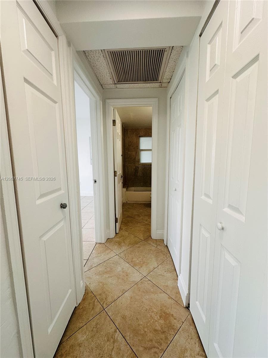OCEANSIDE SEC ISLE OF NOR · #7 in Miami Beach - Photo 20