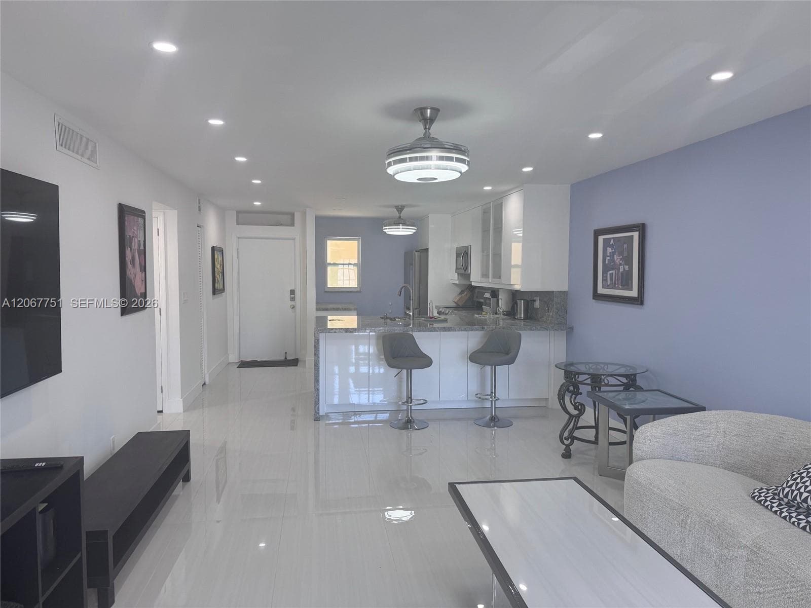 FOURTH GULFSTREAM GARDEN · #223 in Hallandale Beach - Photo 2