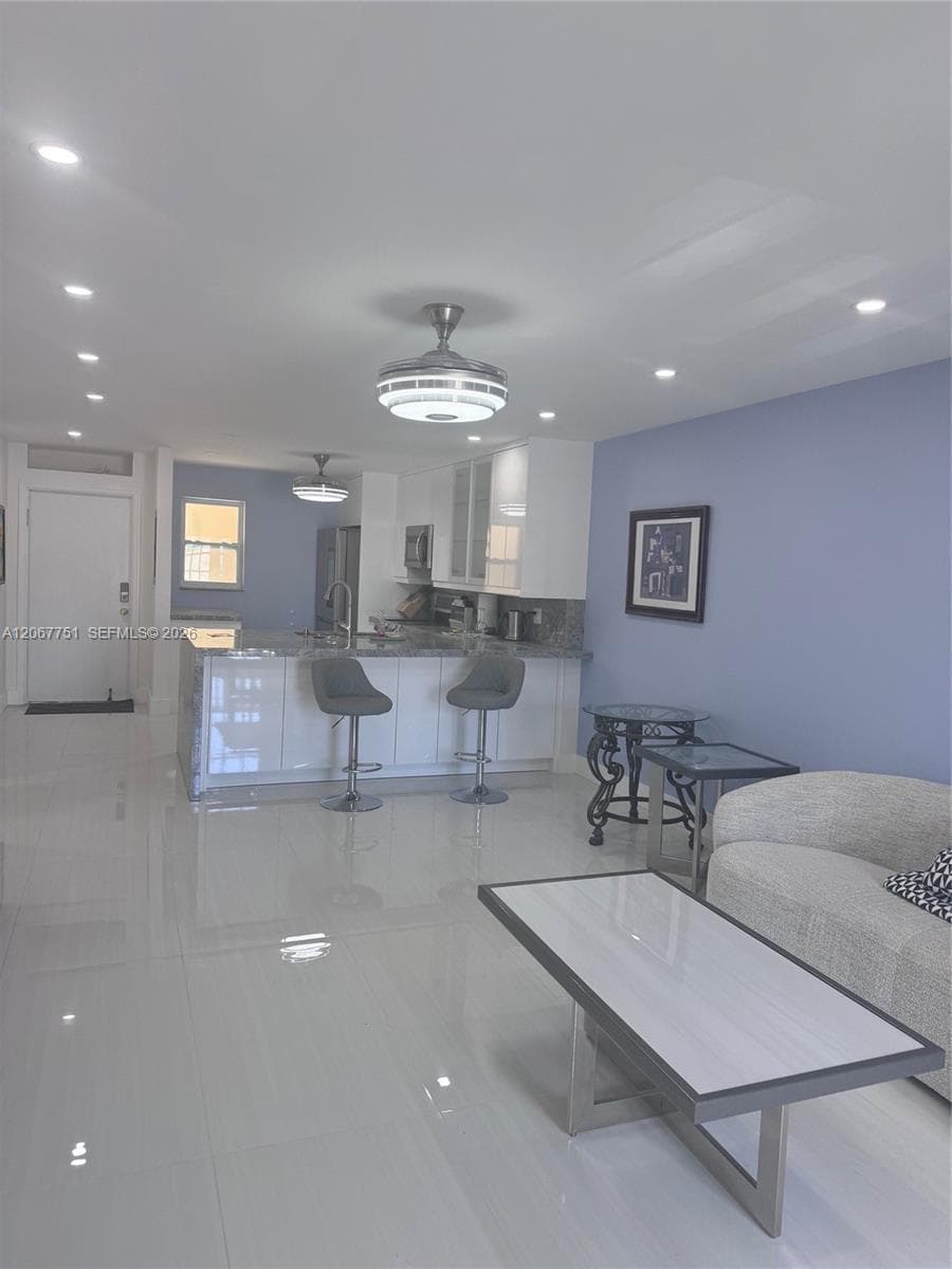 FOURTH GULFSTREAM GARDEN · #223 in Hallandale Beach - Photo 3