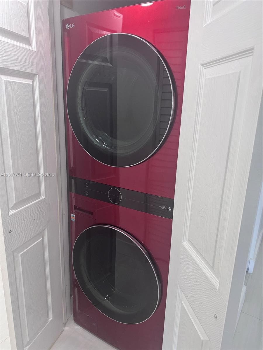 FOURTH GULFSTREAM GARDEN · #223 in Hallandale Beach - Photo 5