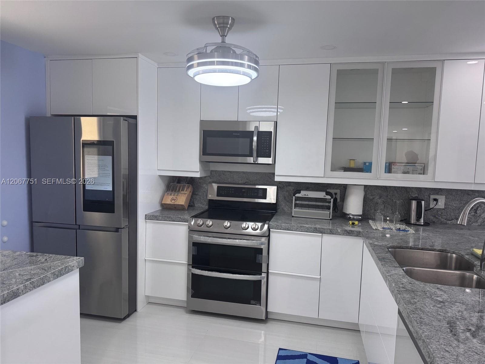 FOURTH GULFSTREAM GARDEN · #223 in Hallandale Beach - Photo 9