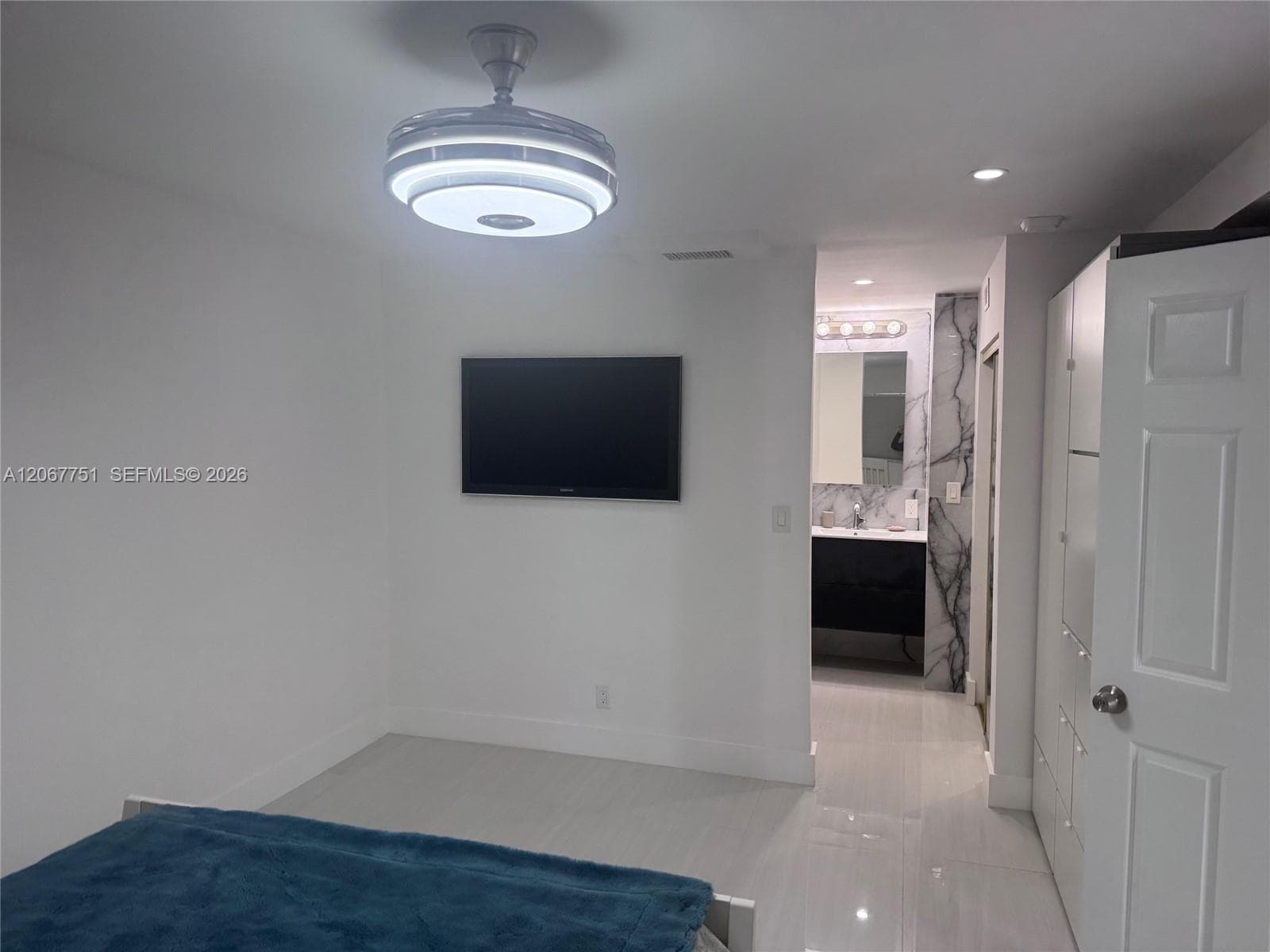 FOURTH GULFSTREAM GARDEN · #223 in Hallandale Beach - Photo 15