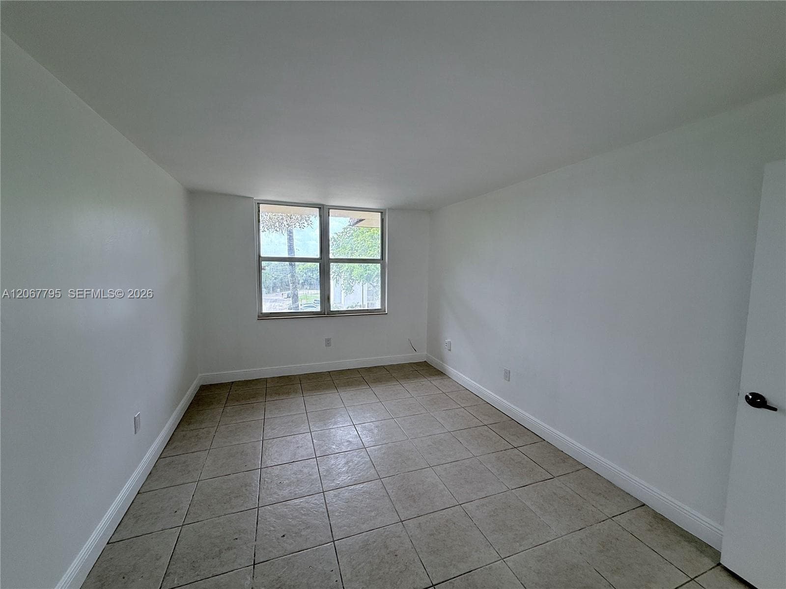 BAYVIEW PALMS CONDO · #426 in North Miami - Photo 8