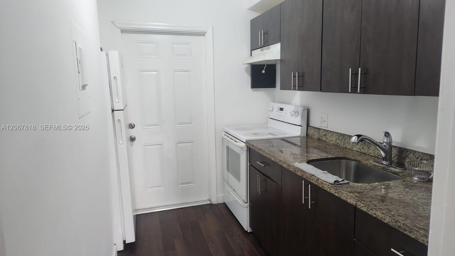 COLONIAL PLAZA CONDO · #4E in Miami - Photo 10