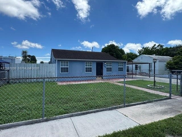 740 SE 4th Pl photo 3