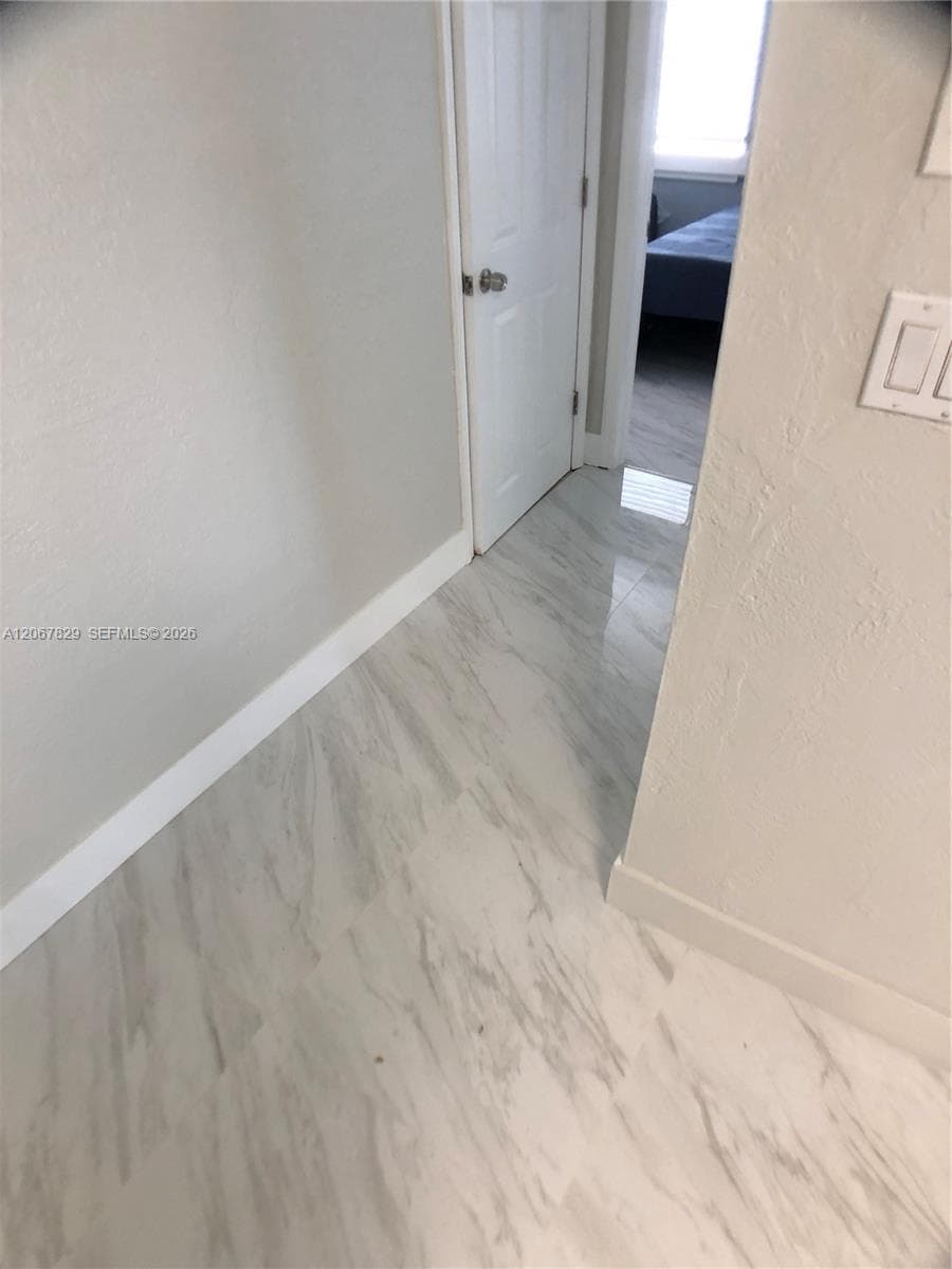 2111 Monroe Ter #N/A photo 6