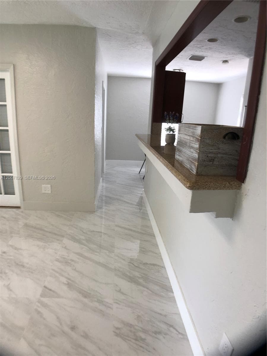 2111 Monroe Ter #N/A photo 18