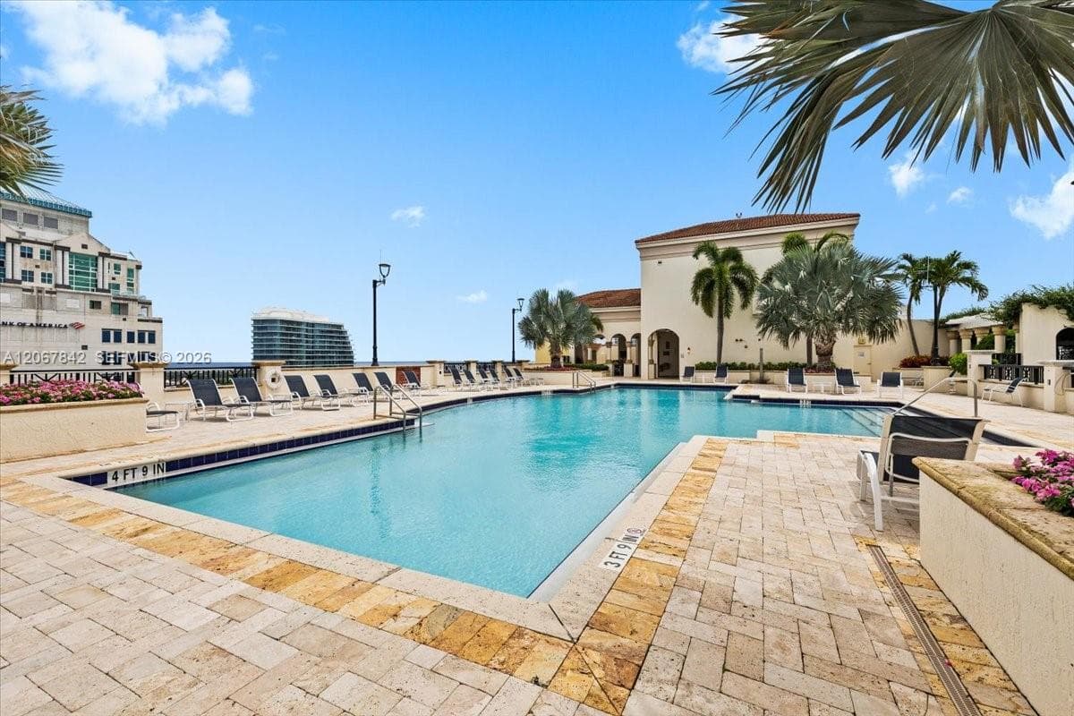ONE CITY PLAZA · #1021 in West Palm Beach - Photo 20