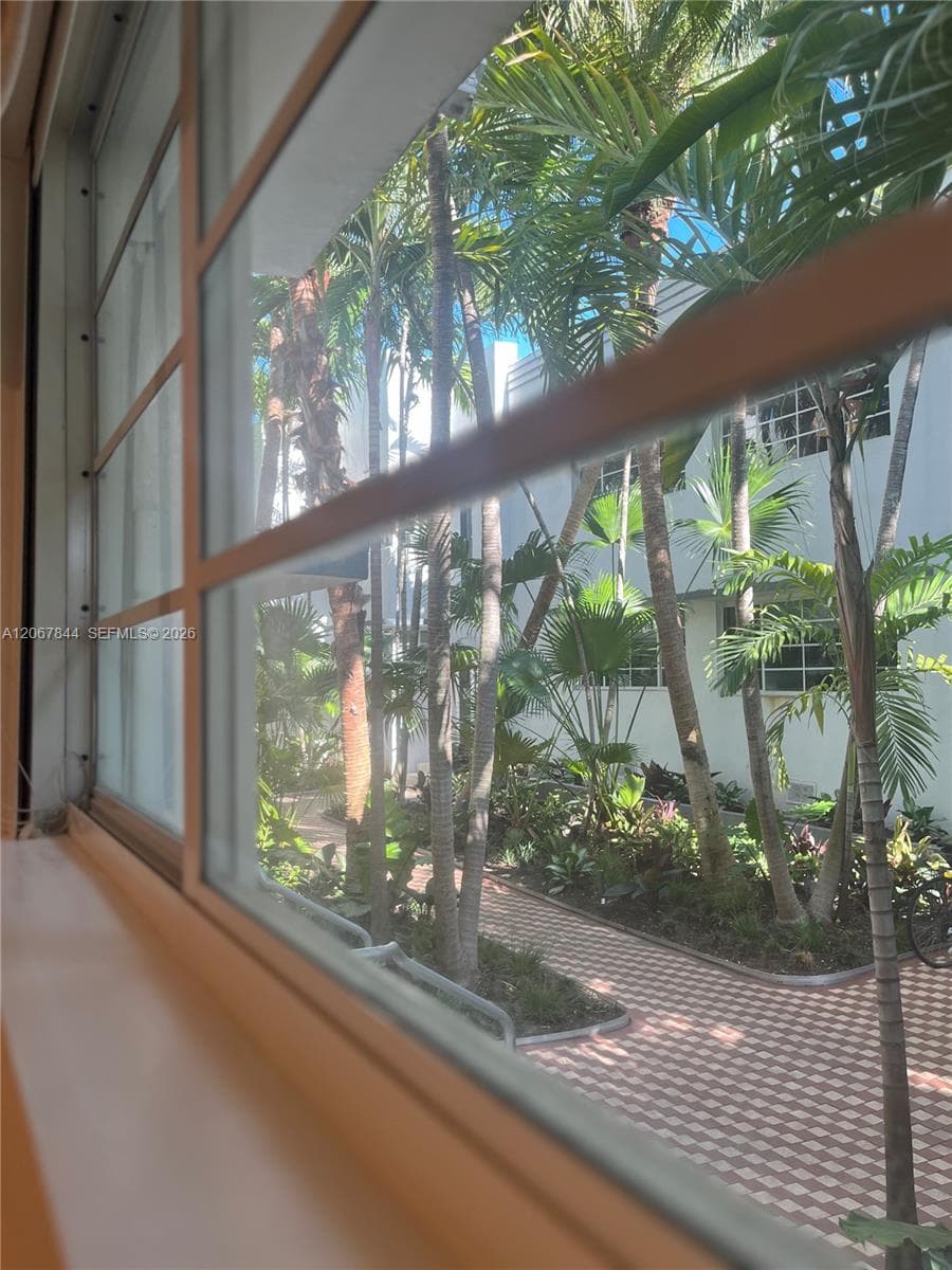 THE WATERCLUB CONDO · #102 in Miami Beach - Photo 24