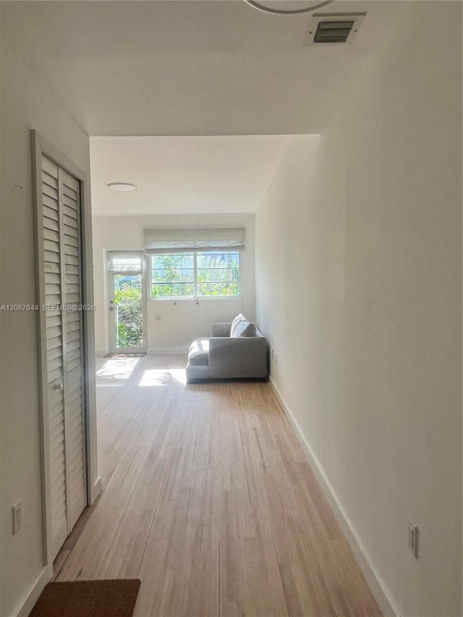 THE WATERCLUB CONDO · #102 in Miami Beach - Photo 14
