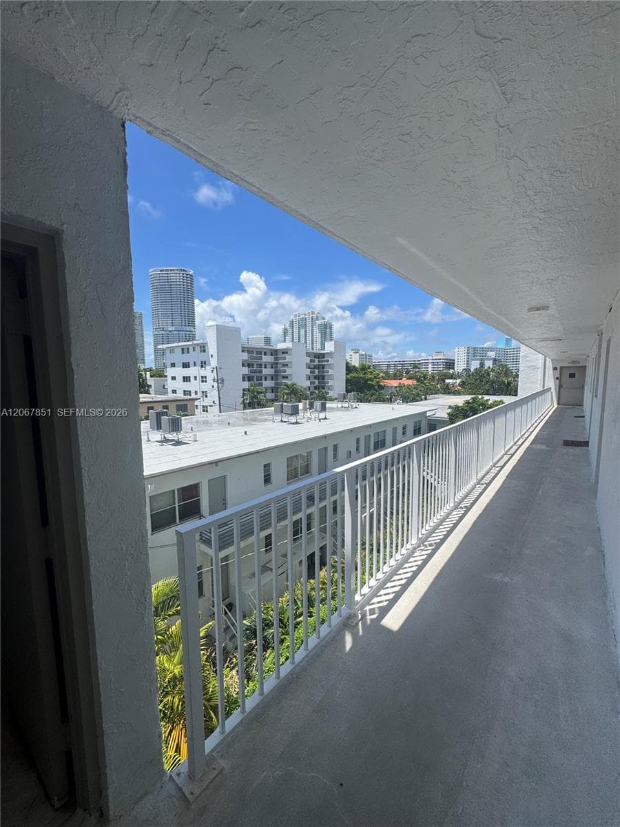 MICHIGAN WEST CONDO · #405 in Miami Beach - Photo 23