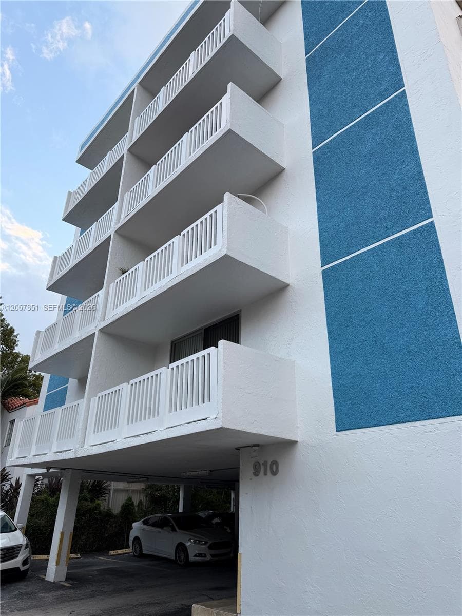 MICHIGAN WEST CONDO · #405 in Miami Beach - Photo 1