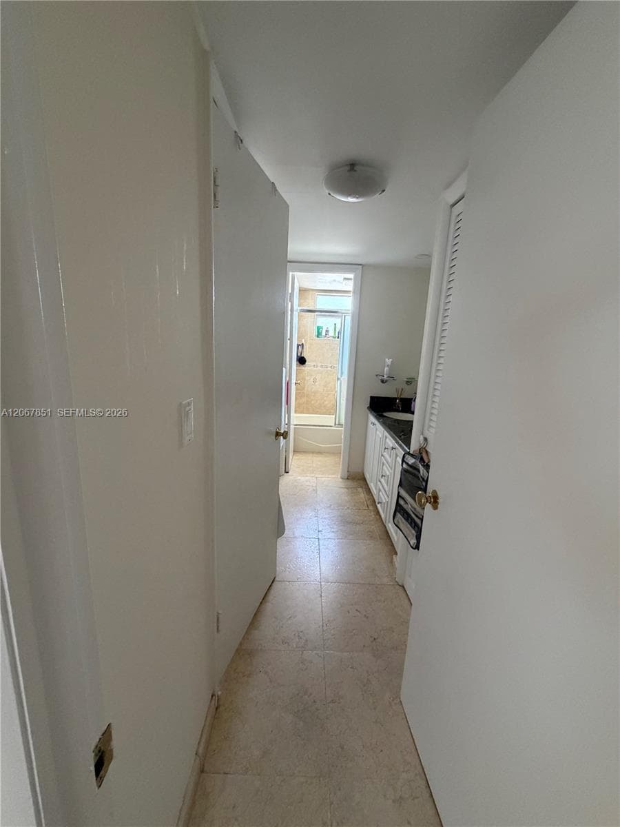 MICHIGAN WEST CONDO · #405 in Miami Beach - Photo 20
