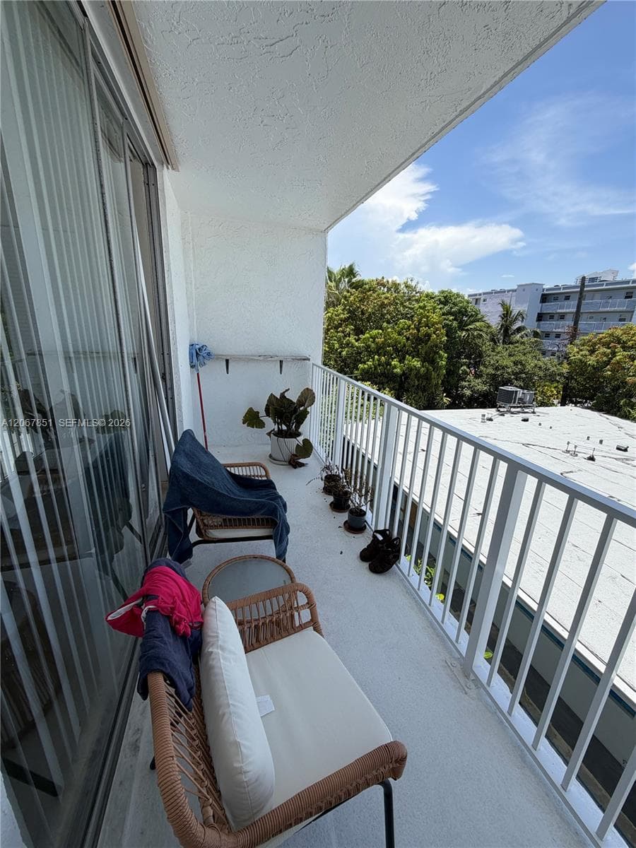 MICHIGAN WEST CONDO · #405 in Miami Beach - Photo 18