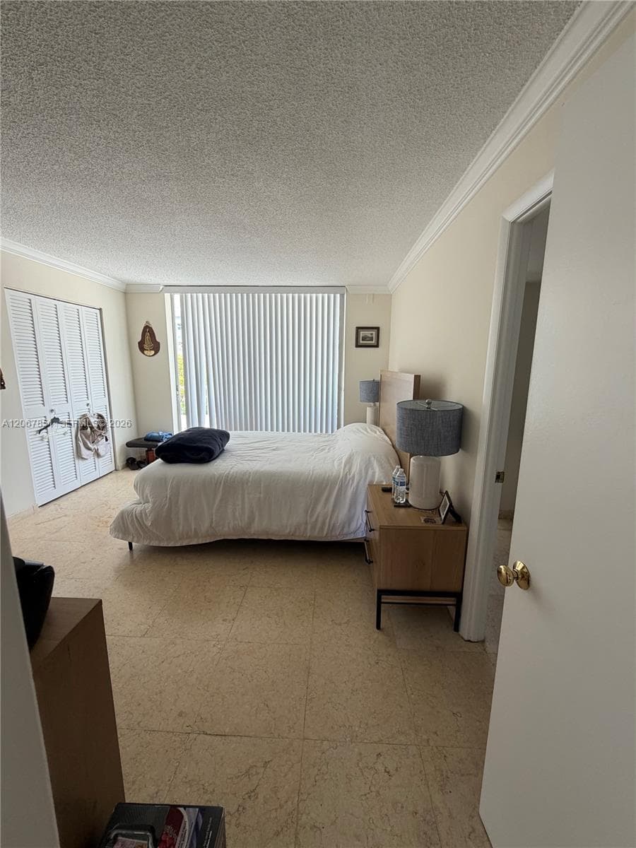 MICHIGAN WEST CONDO · #405 in Miami Beach - Photo 15