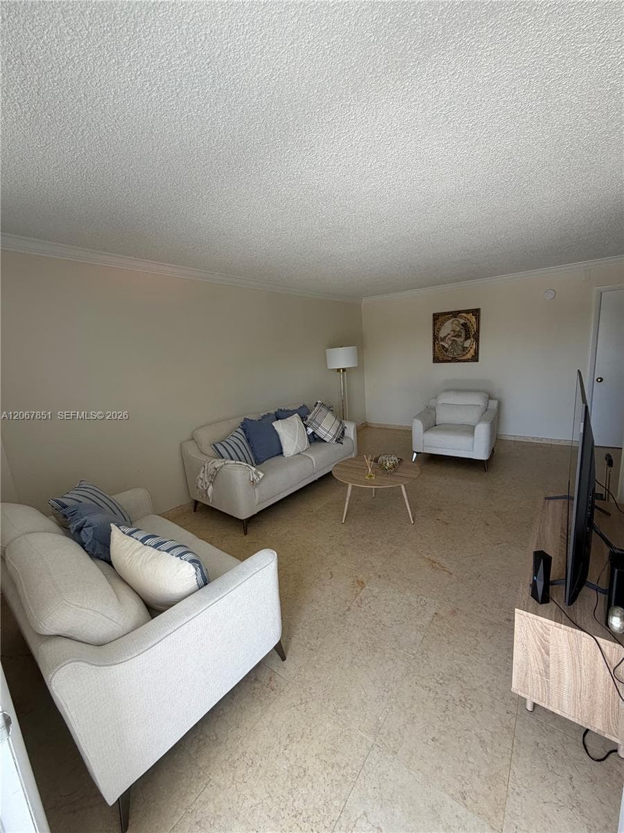 MICHIGAN WEST CONDO · #405 in Miami Beach - Photo 8