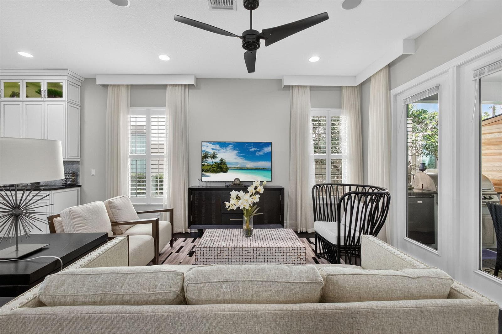 28-web-or-mls-052_5D1A1427