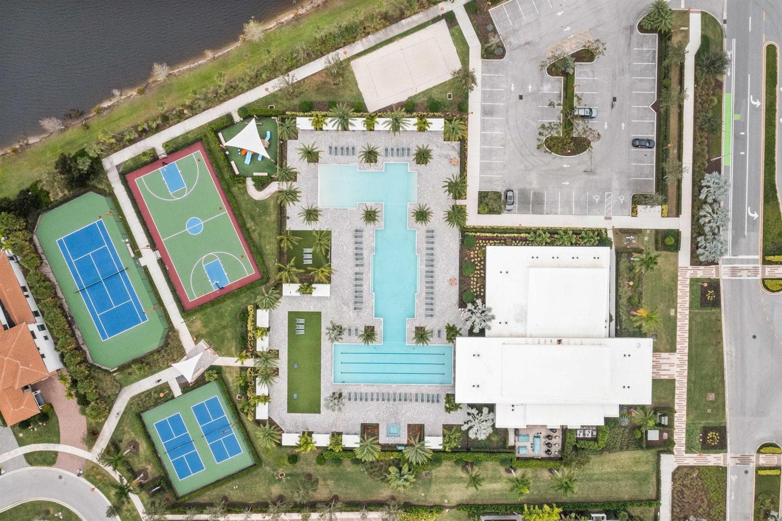 Clubhouse_1