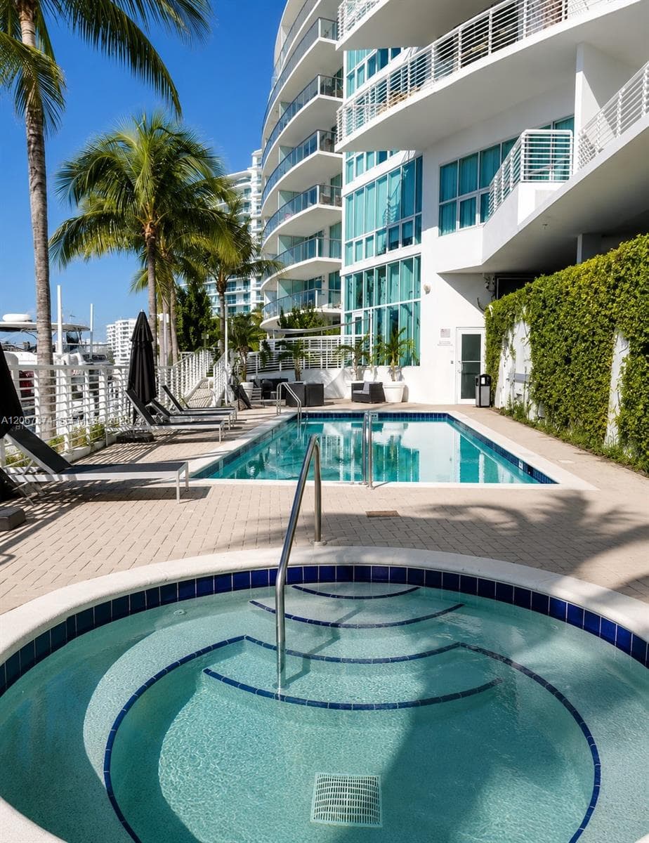 REGATTA AT INDIAN CREEK C · #410 in Miami Beach - Photo 33