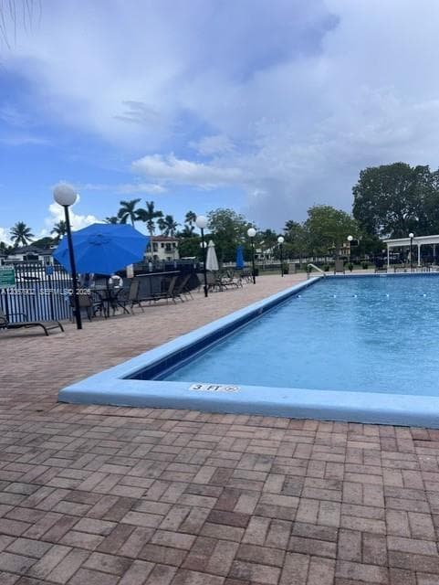 DESOTO PARK CONDO · #205 in Hallandale Beach - Photo 21