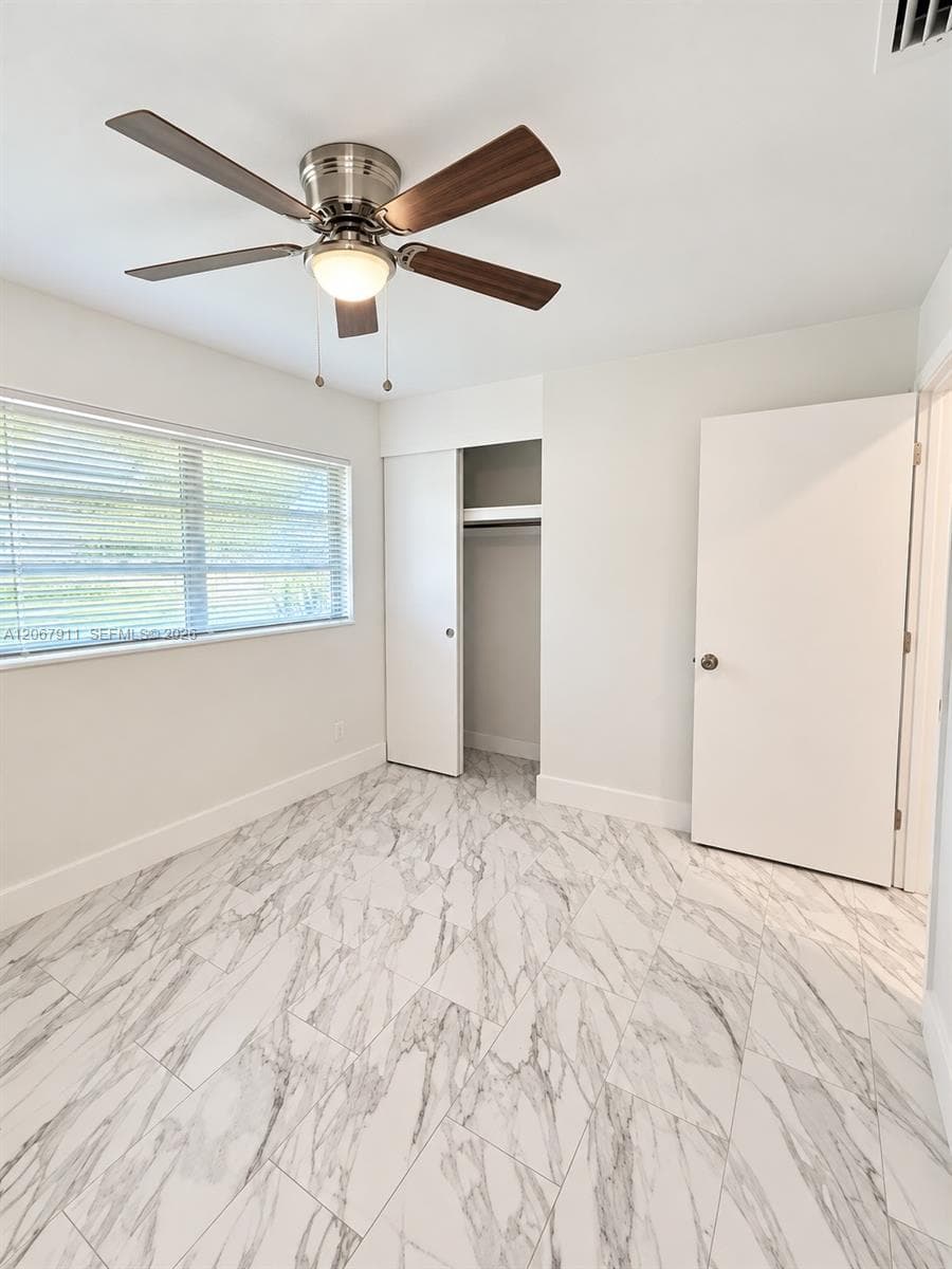 3558 Everglades Rd photo 5