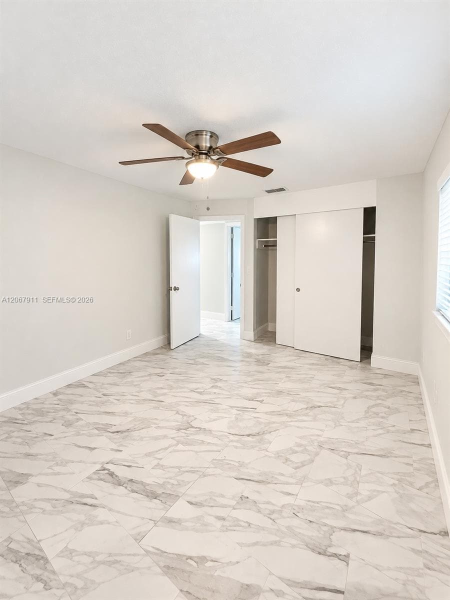 3558 Everglades Rd photo 4