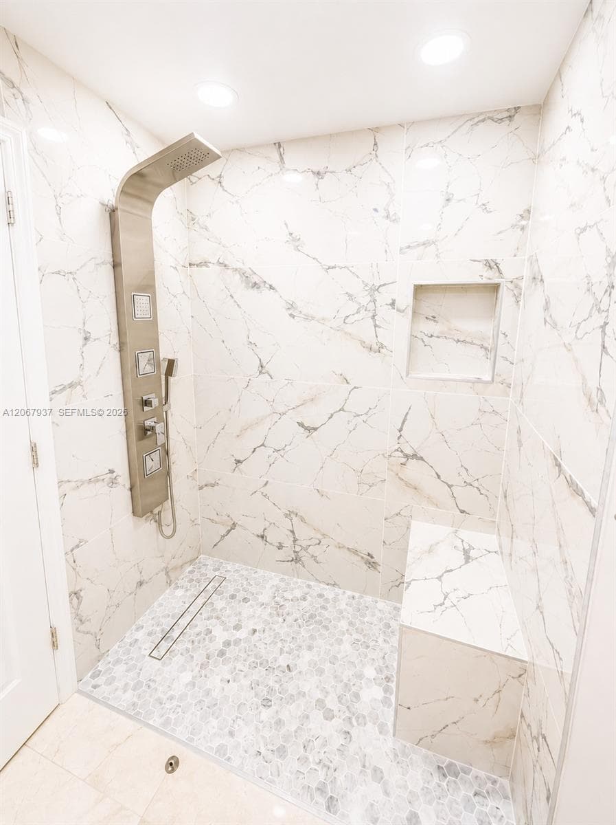 3501 N Ocean Dr #V1 photo 9
